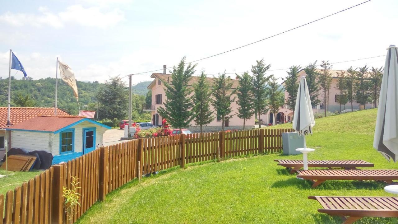 Relais Black Horse Millesimo Exterior photo